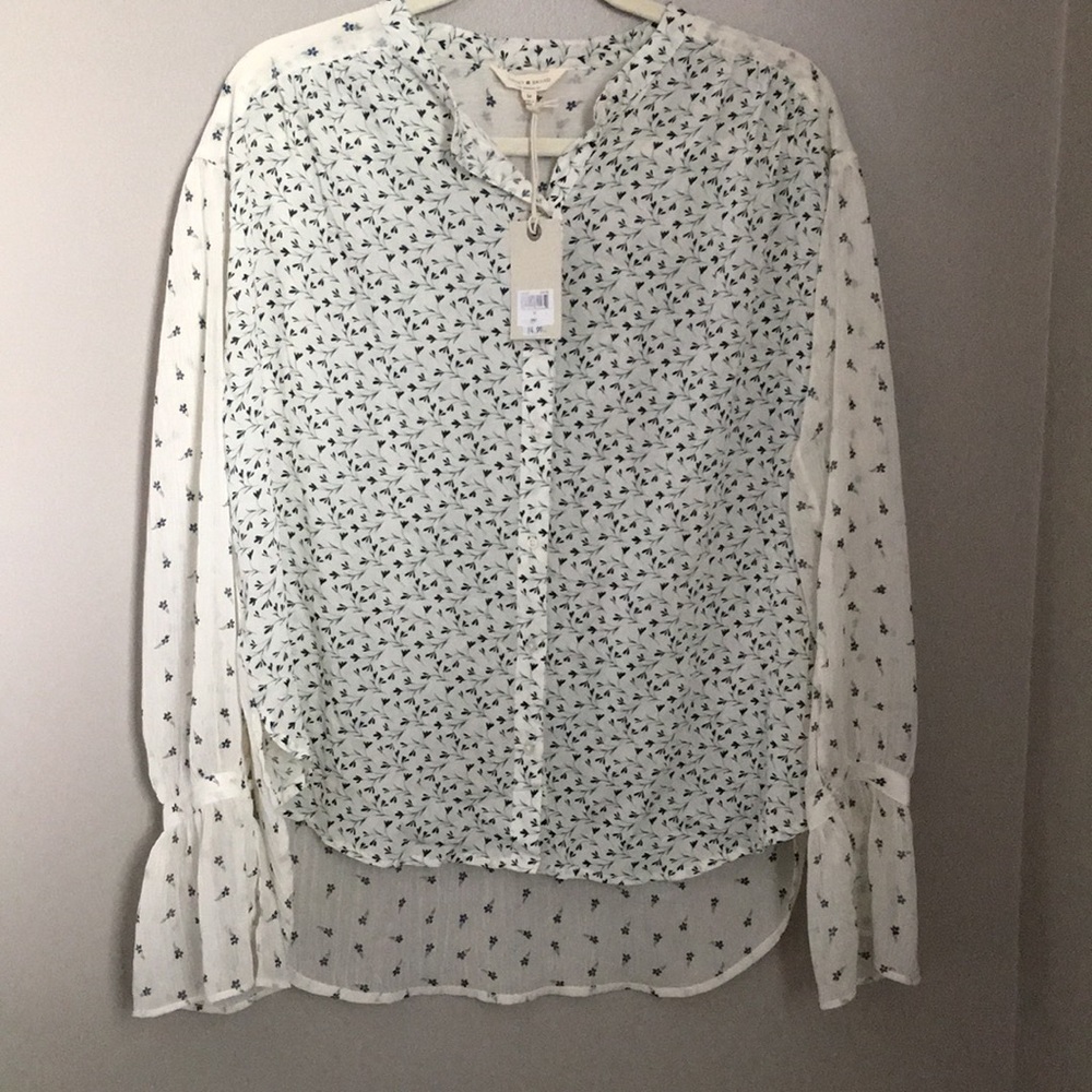LUCKY BRAND FLOWER TOP